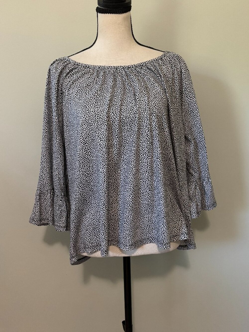 Clearance MICHAEL Michael Kors Leopard Off Shoulder Top XL Like New